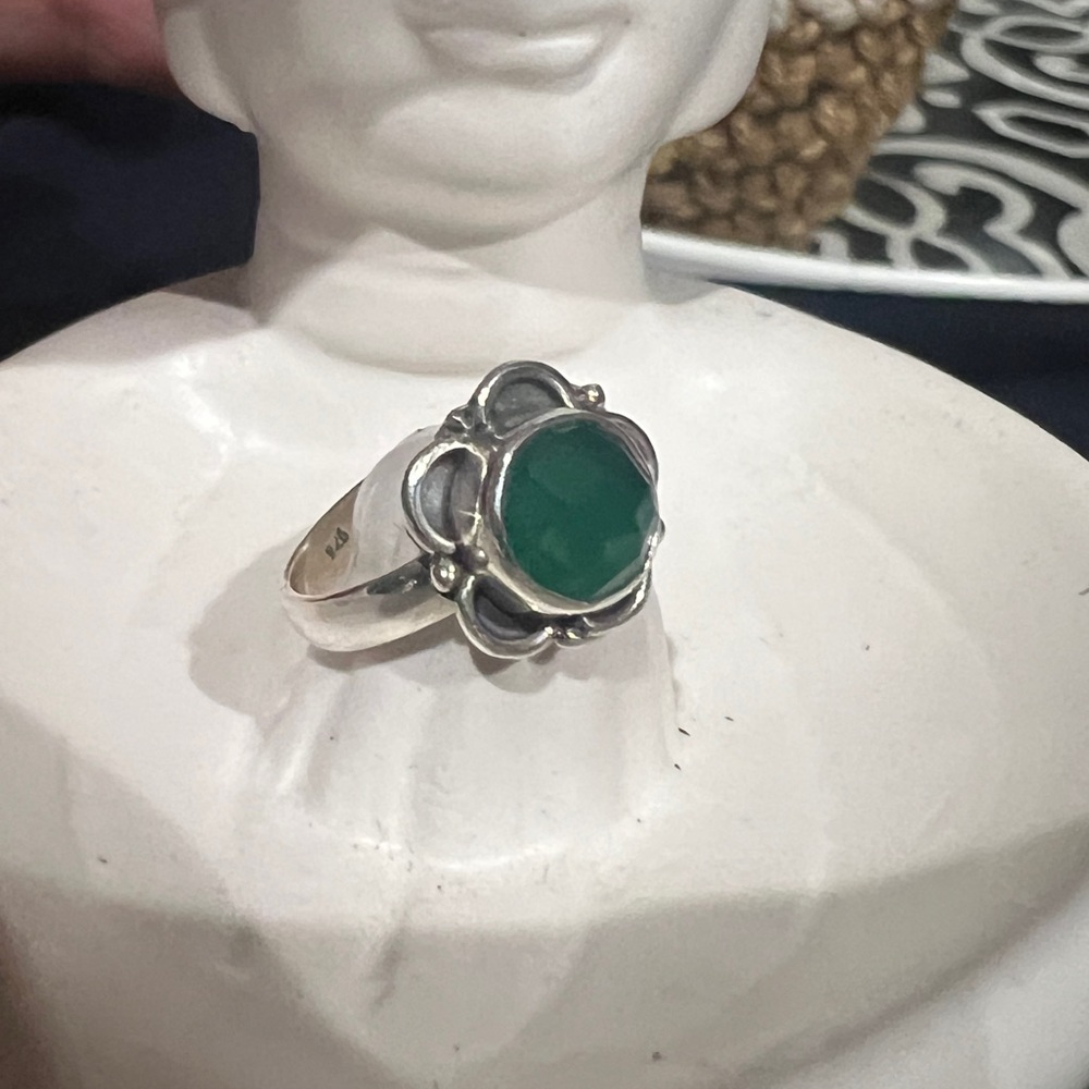 Green Onyx Sterling Silver size 6 ring 
Genuine stone